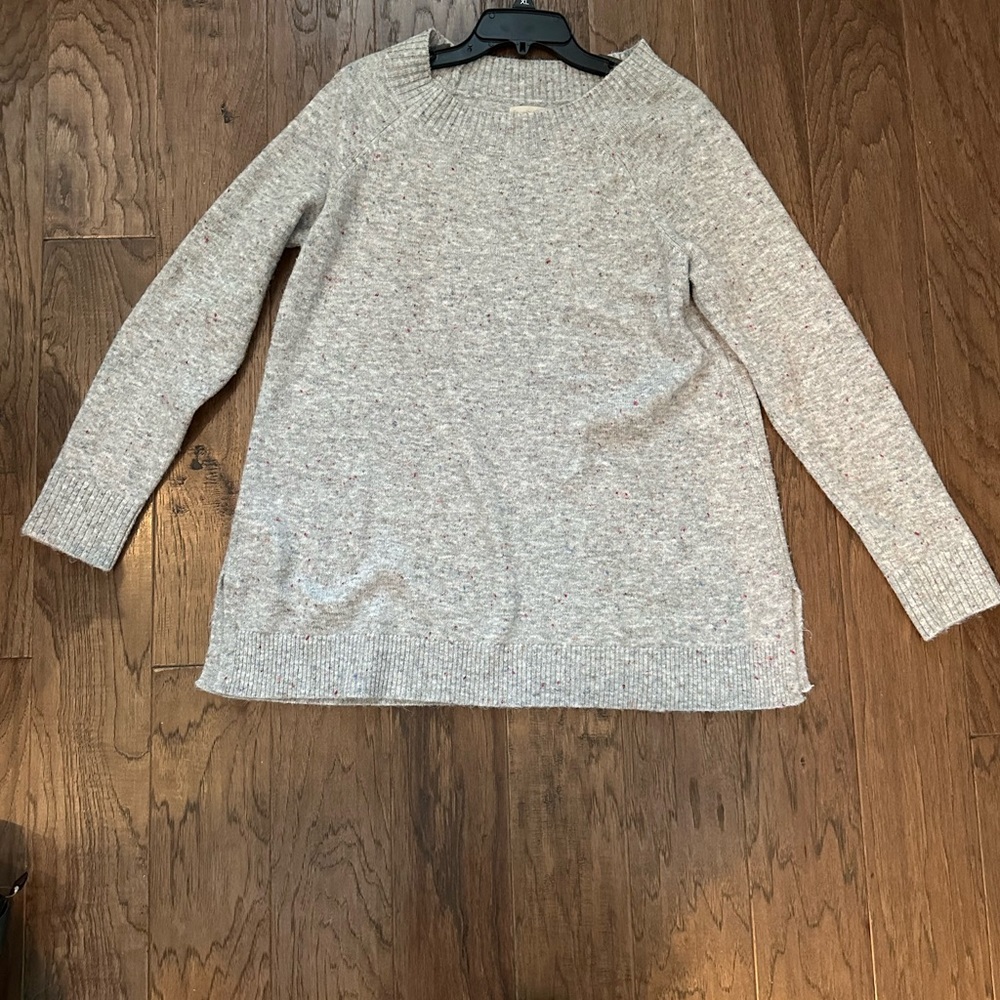Gray Loft tunic sweater size large